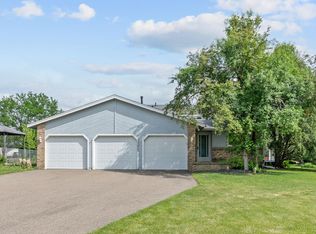 14655 Greenridge Ln, Burnsville, MN 55306
