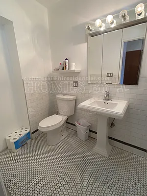 Rented by Highline Residential | media 20