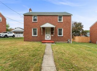 2711 Beaver Rd, Ambridge, PA 15003