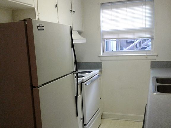 4th image of 521 Bluff Ave SW APT 31