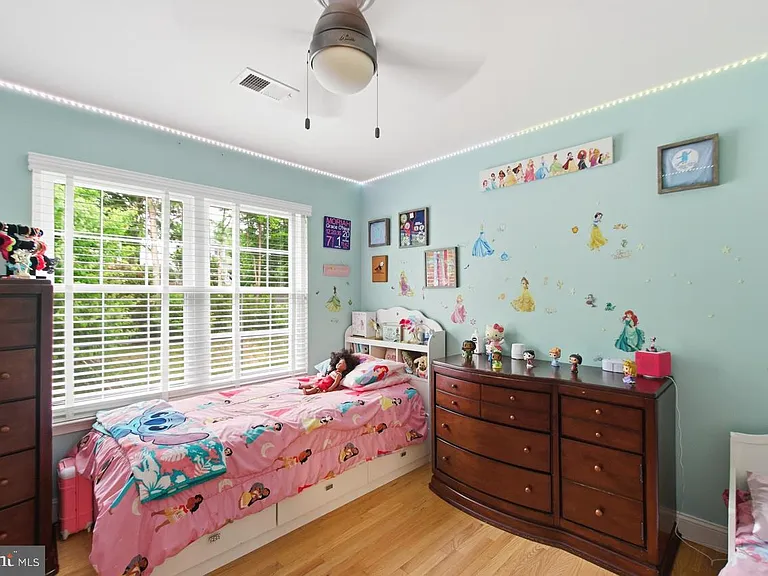 14997 Grassy Knoll Ct — Photo 22