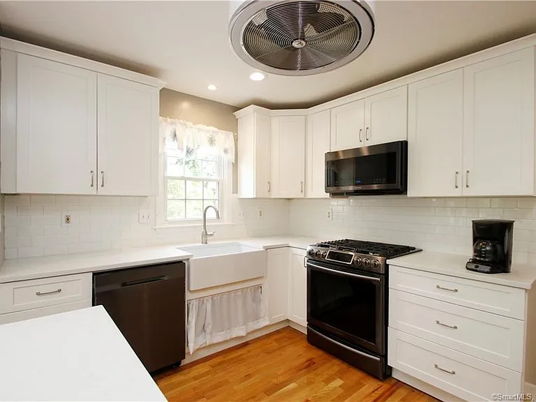 145 Settlers Ridge Rd — Photo 10
