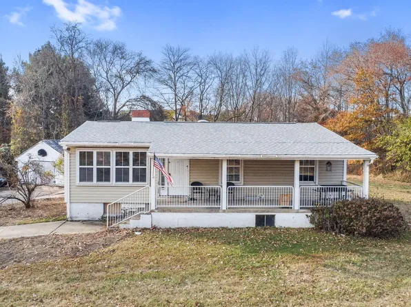 1131 Porter Rd, Bear, DE 19701