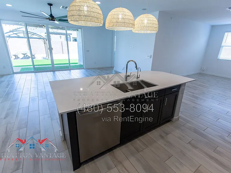 4204 E Enmark Dr — Photo 22