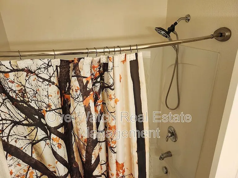 7139 Fairweather Dr — Photo 21