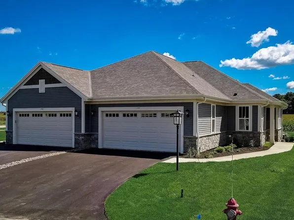 1388 Sandhill COURT #0402, Mukwonago, WI 53149