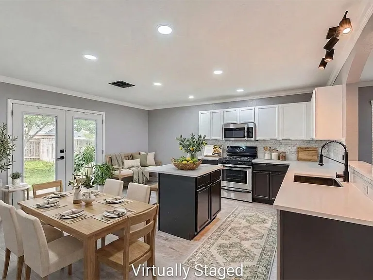 1803 Lloydminister Way — Photo 10