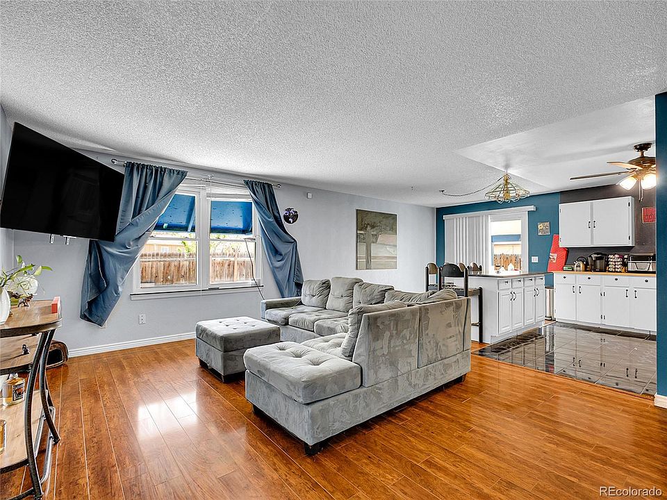 2nd image of 4269 Freeport Way
