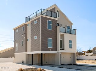 1 Trinidad Ave, Seaside Heights, NJ 08751