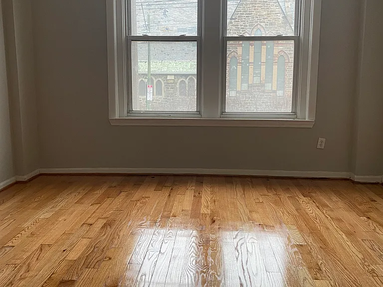 501 S 42nd St #1R — Photo 4