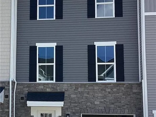 124 Pocosin Path #5D, Poquoson, VA 23662