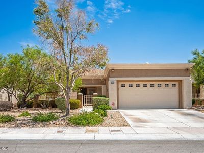 2712 Herons Creek Dr, Las Vegas, NV, 89134