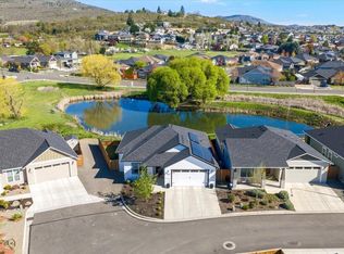 2586 Tiffin Way, Medford, OR 97504