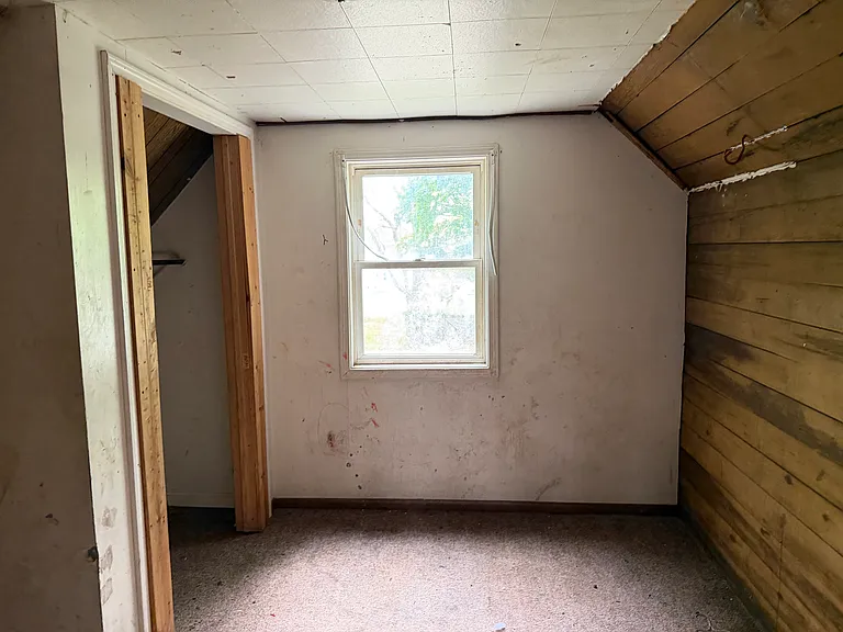 711 Vine St — Photo 24