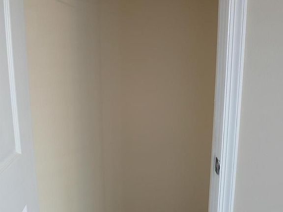 5th image of 2100 Highcourt Ln APT 202