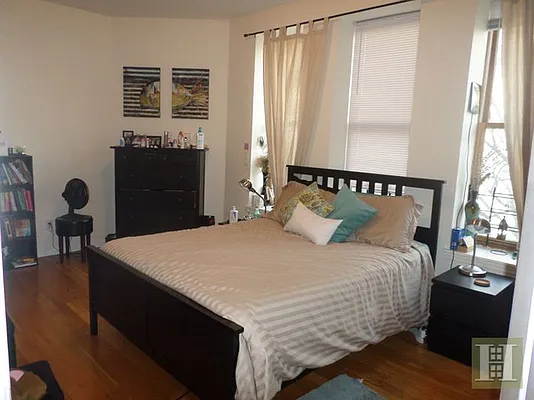 Rented by Halstead Real Estate | media 4