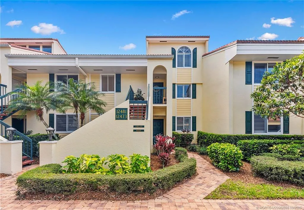 2 bed, 2.0 bath, 1499 sqft, $8,000 — Photo 2