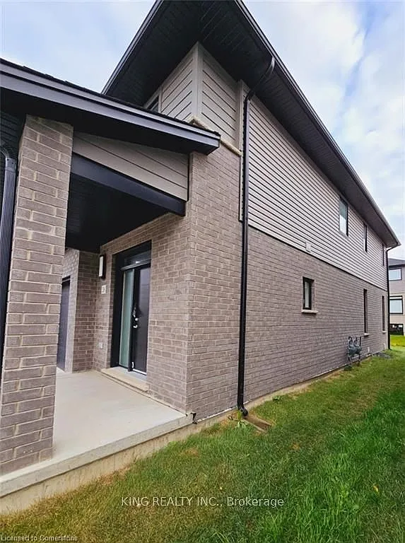 3 bed, $2,800 — Photo 2