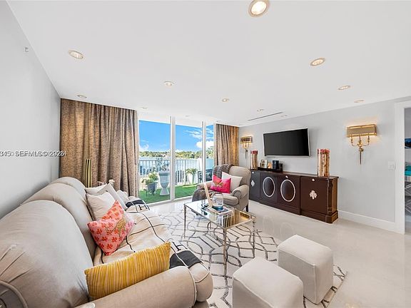 2nd image of 5838 Collins Ave APT 2F
