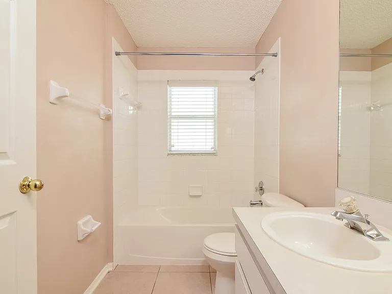 8713 Morrison Oaks Ct — Photo 15