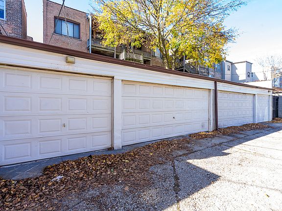 2nd image of 7645 S Yates Blvd #1S