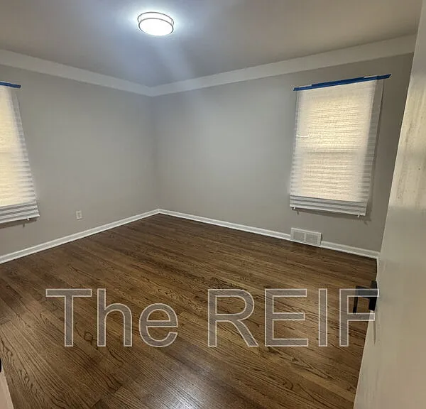 11741 Penrod St — Photo 5