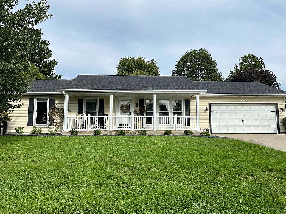 1st image of 604 Fieldstone Ln