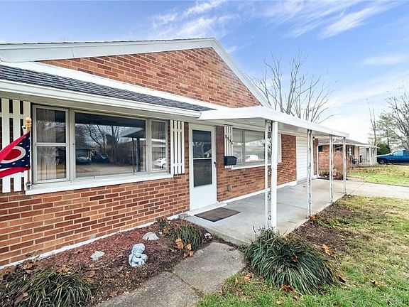 4th image of 3556 Waterbury Dr
