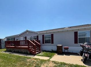 149 Memorial Dr, Potterville, MI 48876