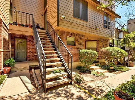 3rd image of 5608 Cougar Dr APT 224