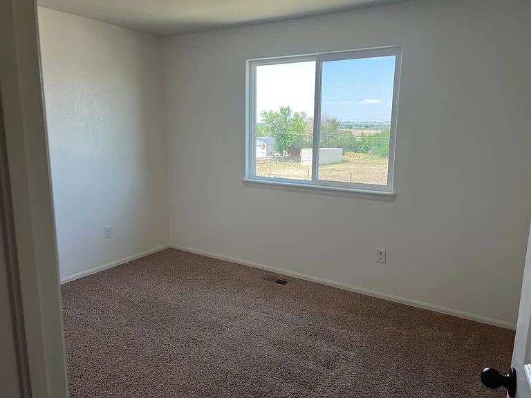 301 W Cottonwood St — Photo 6
