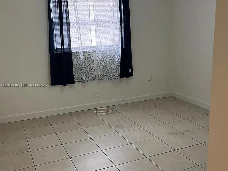 7721 SW 10th Ct #B — Photo 7