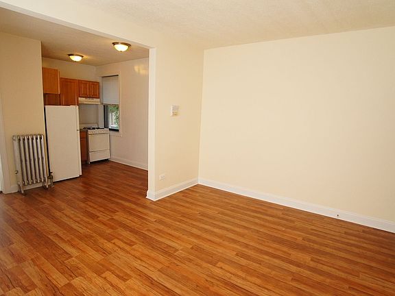4th image of 1750 N Humboldt Blvd #405