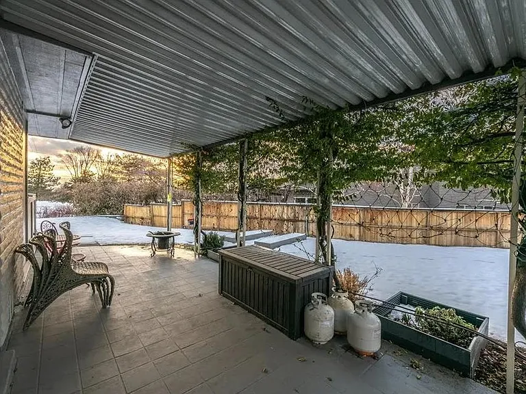 2660 E Parleys Way — Photo 29