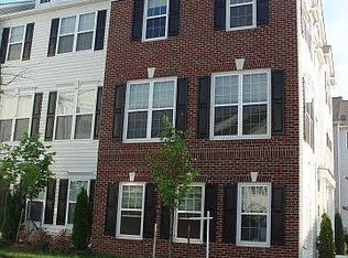 5042 Greenhouse Ter, Centreville, VA