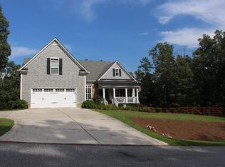 301 Crooked Creek Dr, Dahlonega, GA 30533