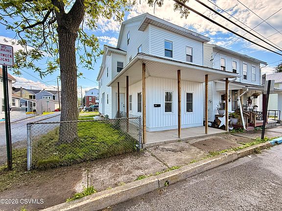 2nd image of 229 Linden St