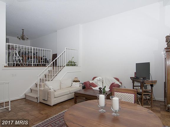 5th image of 3101 New Mexico Ave NW APT 220