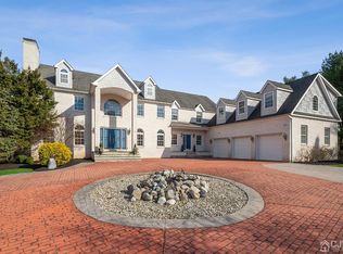 5 Sassman Ln, Monmouth Junction, NJ 08852