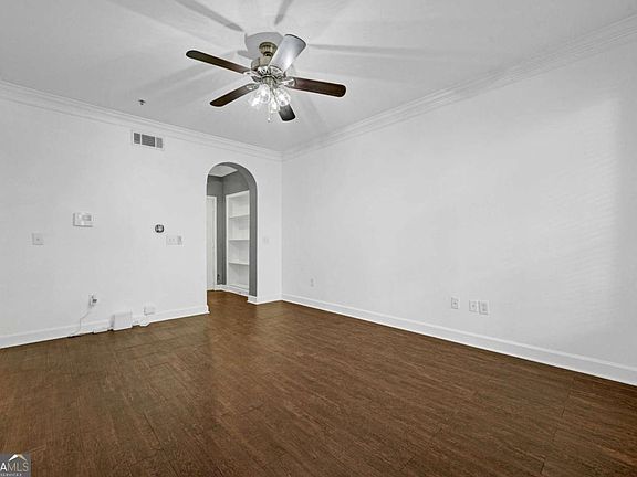 4th image of 3777 Peachtree Rd NE APT 1116