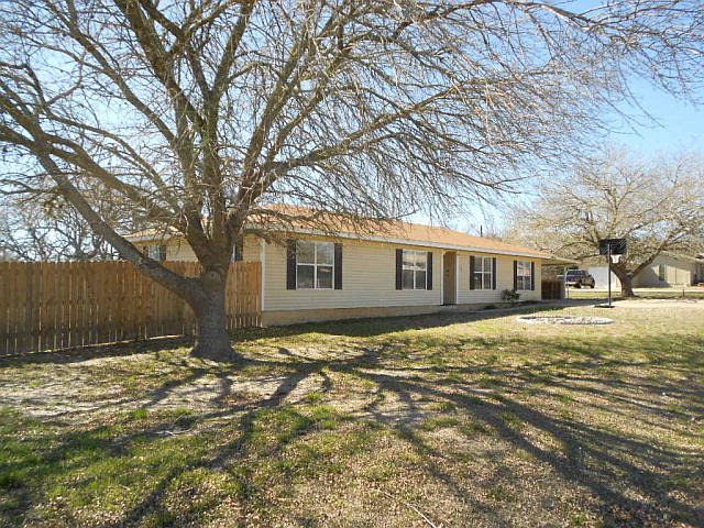 1st image of 103 Ann Ln E