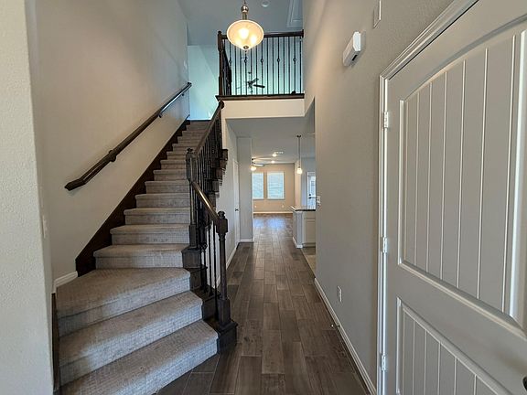 5th image of 5702 Kenloch Ct