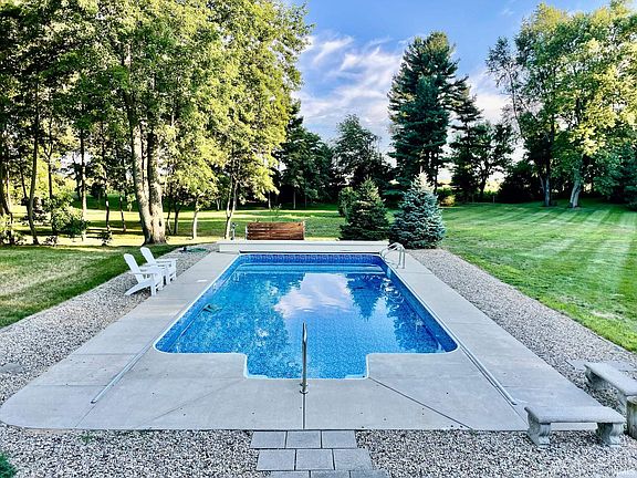 2nd image of 1821 W State Road 14