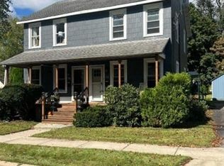 33 Willard St, Pompton Lakes, NJ 07442