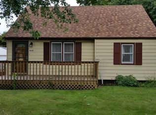 4620 Illinois St, Loves Park, IL