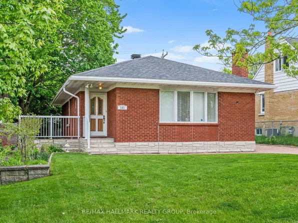 141 Dahlia Ave, Ottawa, ON K1H 6G1