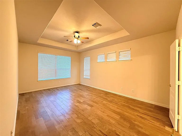2144 Brittany Colony Dr — Photo 16