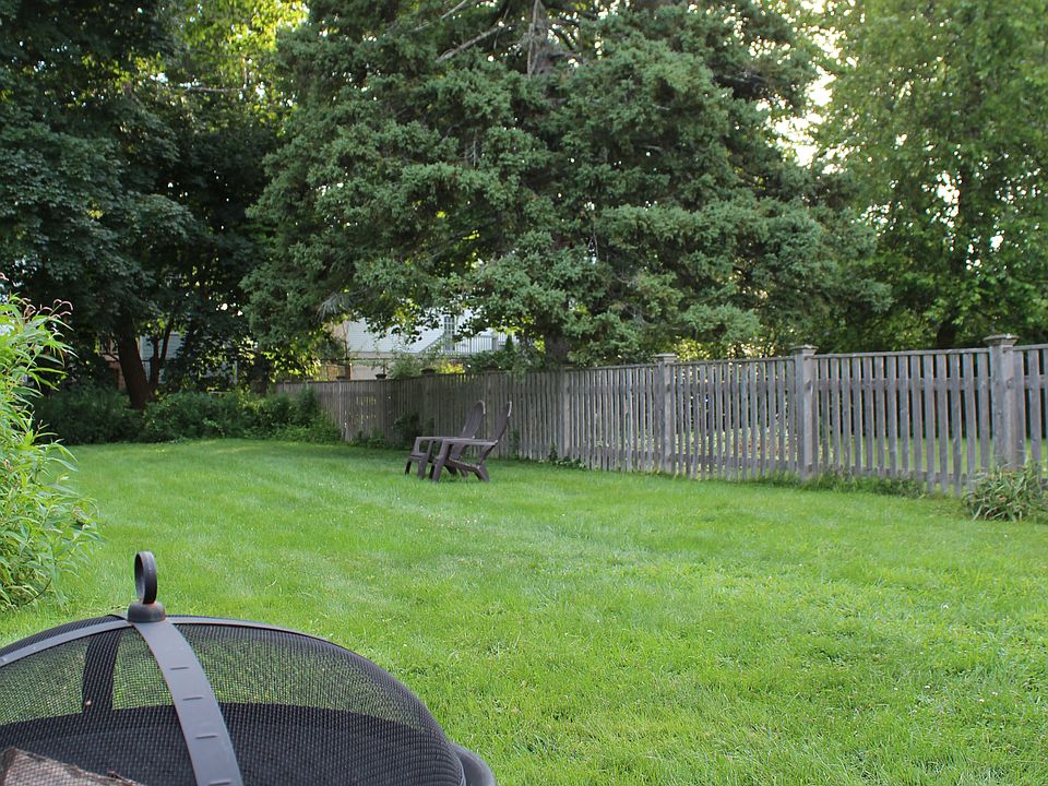 Level yard, shade, fire-pit