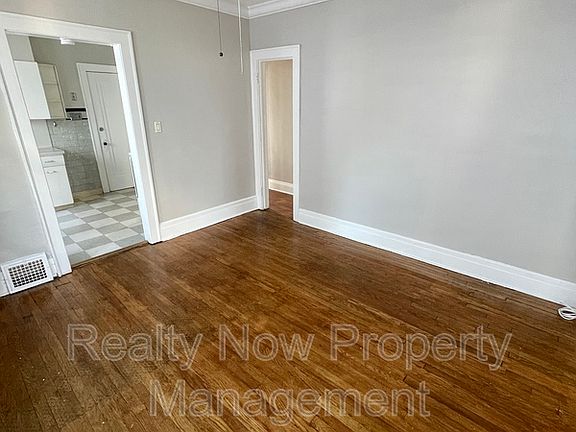 3rd image of 2059 Lewis Dr Unit 1