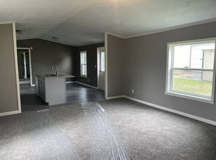 4722 SE Cayuga Dr, Lathrop, MO 64465